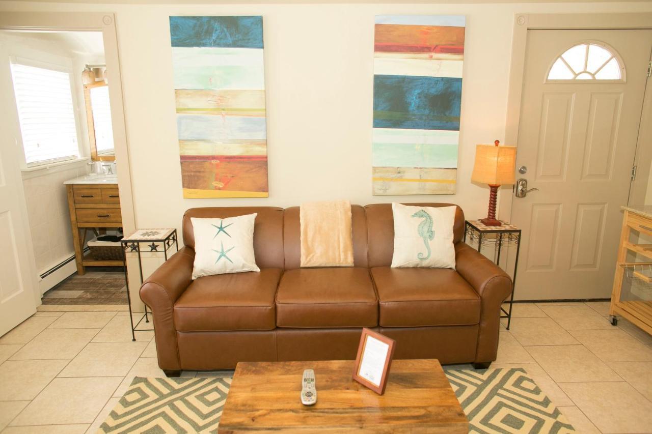 Bay Breeze Inn South Jamesport Экстерьер фото